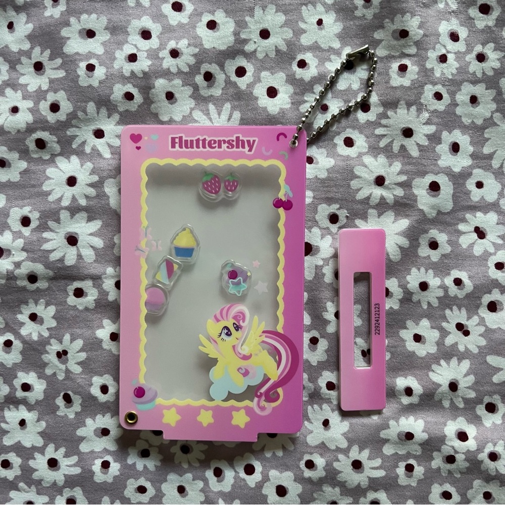 Miniso My Little Pony MLP Flutteryshy Card Sleeve Shaker Keychain
